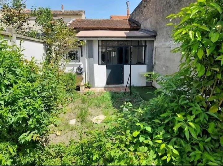 Toulousaine Avec Jardin Proche Centre Wifi Tolosa Francia